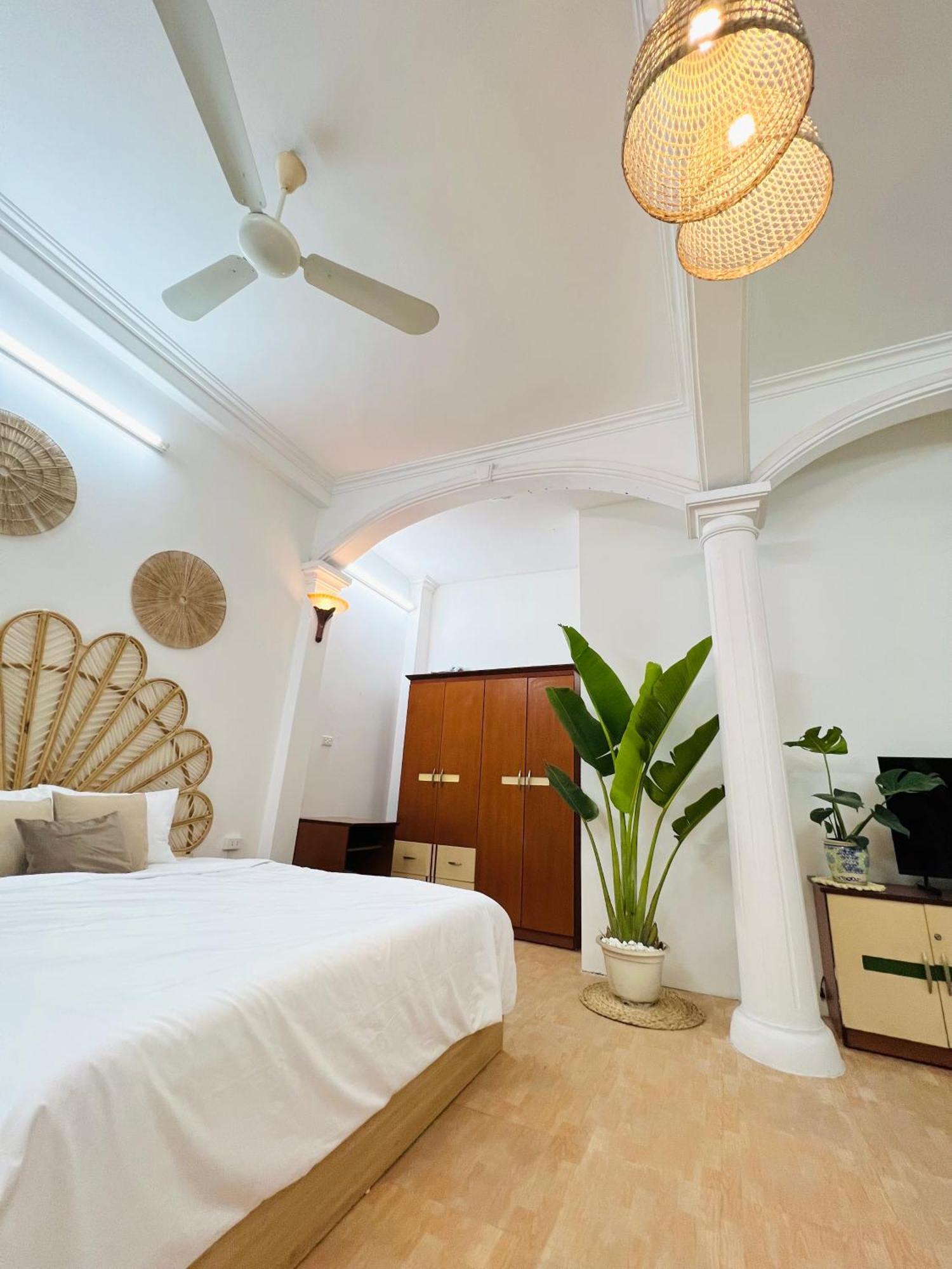 Lushstay Boho - Hanoi Train Station ภายนอก รูปภาพ